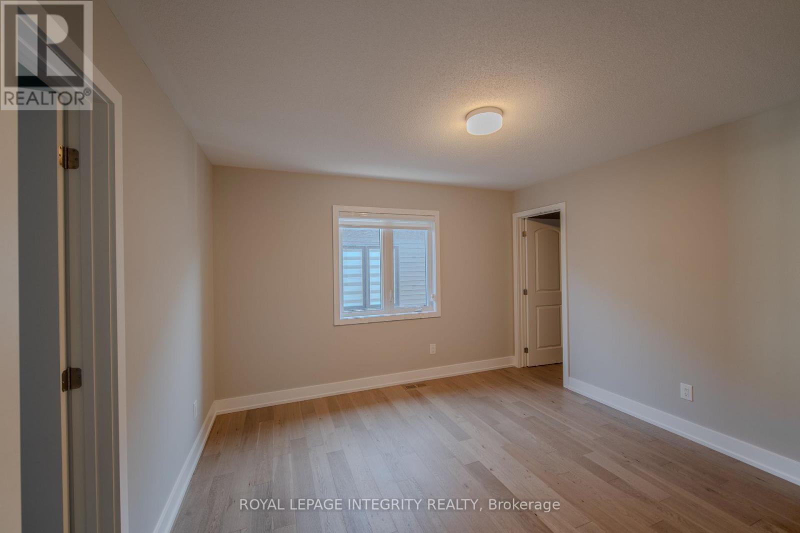 709 Fenwick Way, Ottawa, Ontario  K2J 7E2 - Photo 30 - X12394598