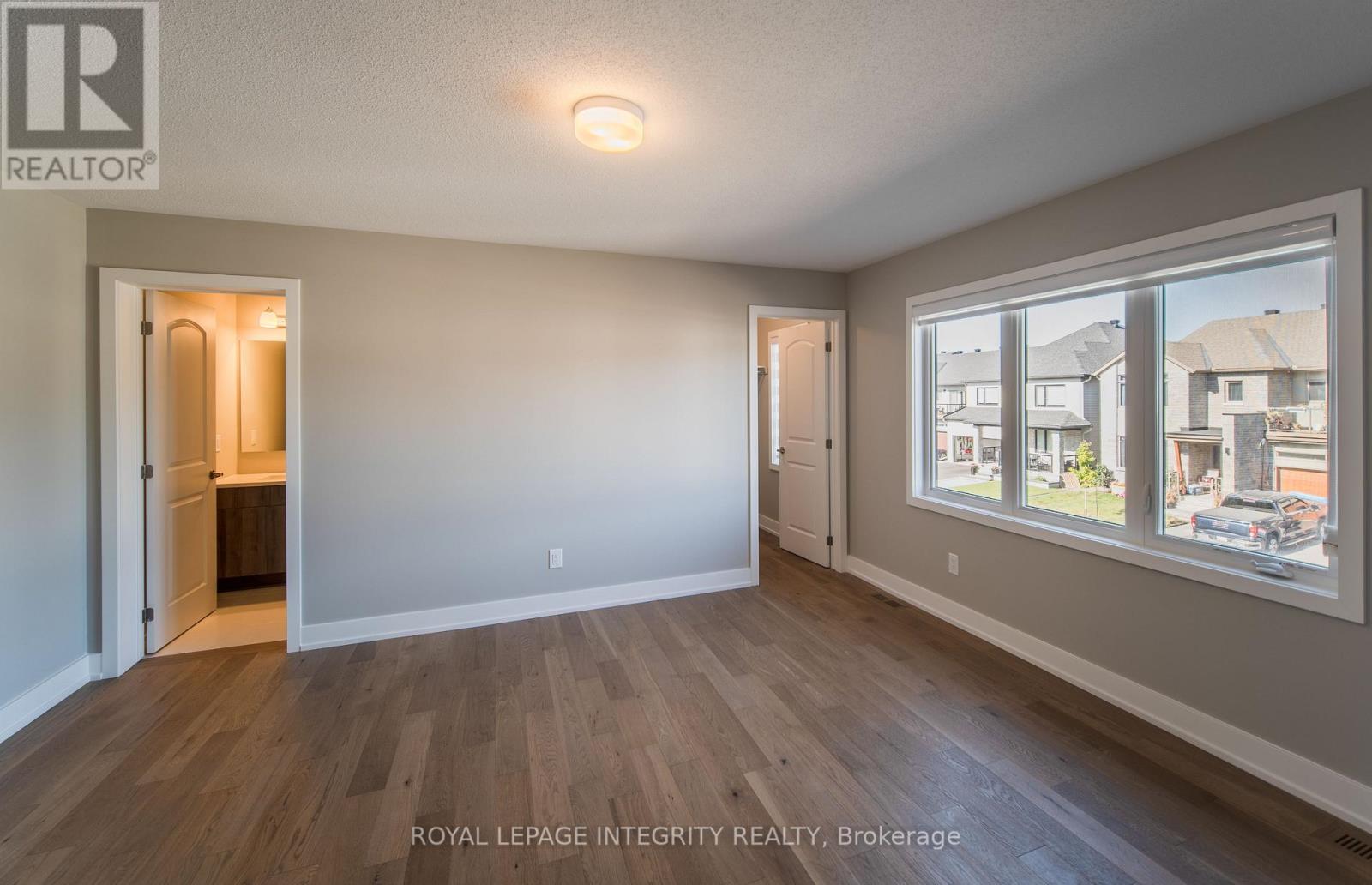 709 Fenwick Way, Ottawa, Ontario  K2J 7E2 - Photo 33 - X12394598