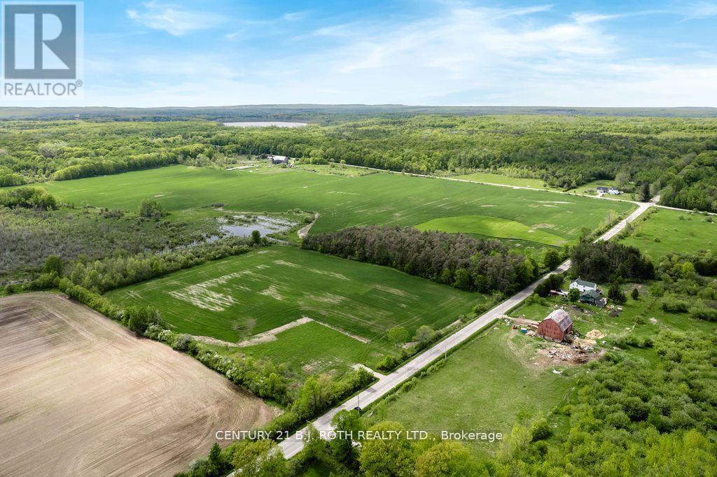 1511 Tay Point Road, Penetanguishene, Ontario  L9M 2C8 - Photo 7 - S12387525