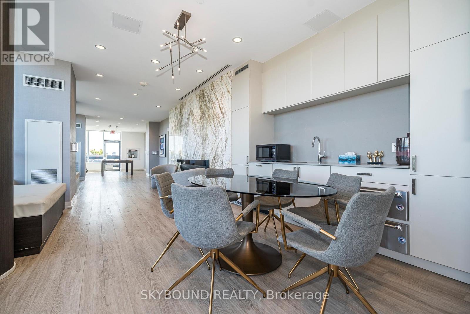 # 805 - 630 Greenwood Avenue, Toronto, Ontario  M4J 0A8 - Photo 24 - E12393825