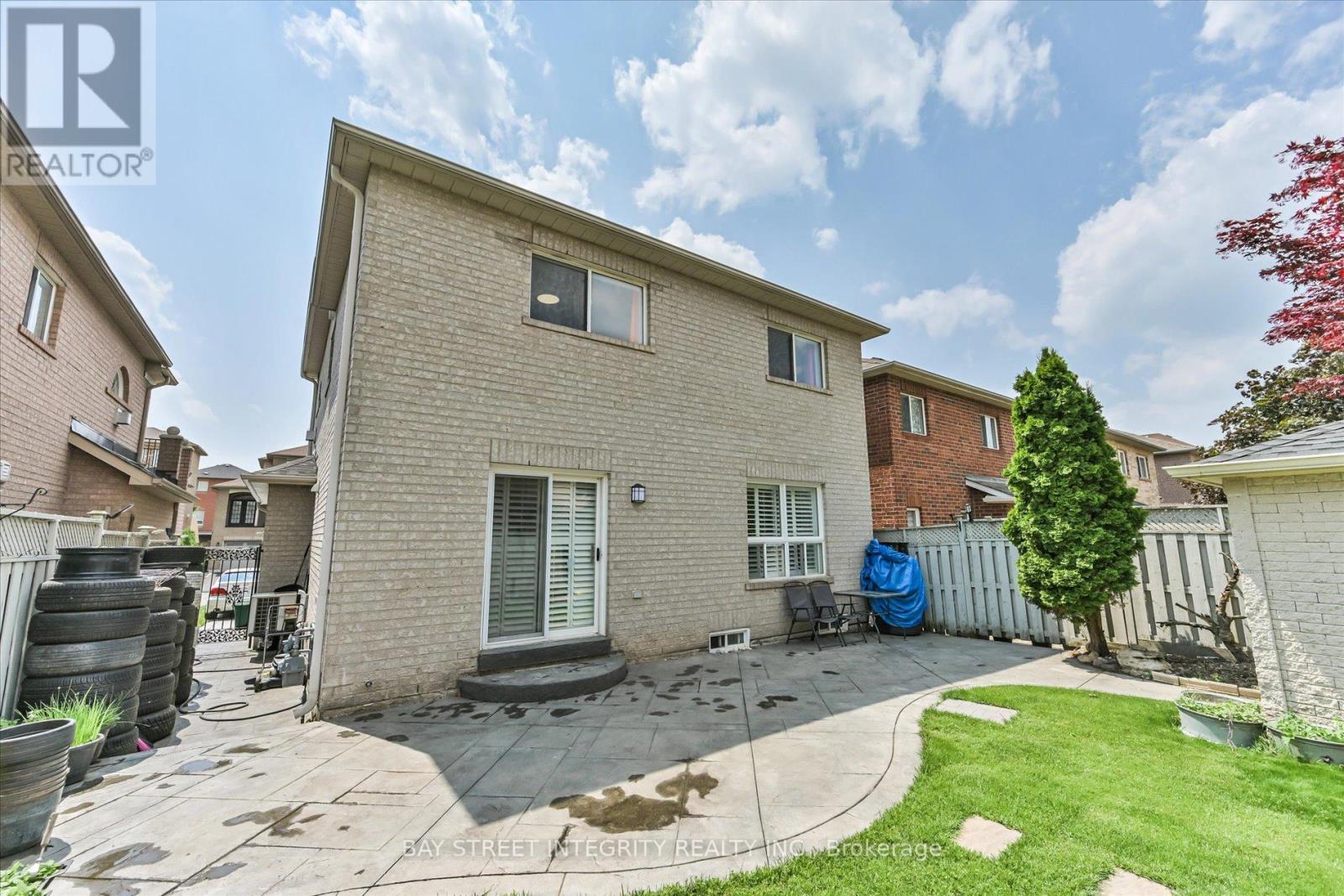 32 Sail Crescent, Vaughan (Vellore Village), Ontario  L6A 2Z2 - Photo 28 - N12393233