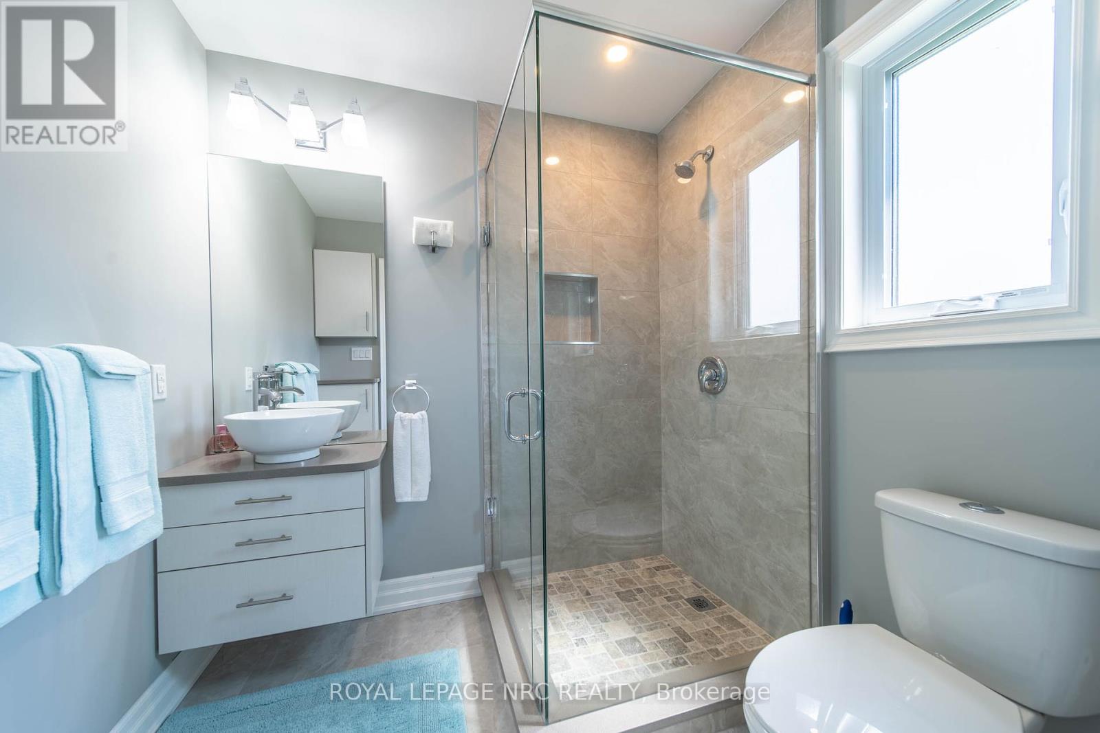 2876 Highway 3 E, Port Colborne, Ontario  L3K 5V3 - Photo 10 - X12394642