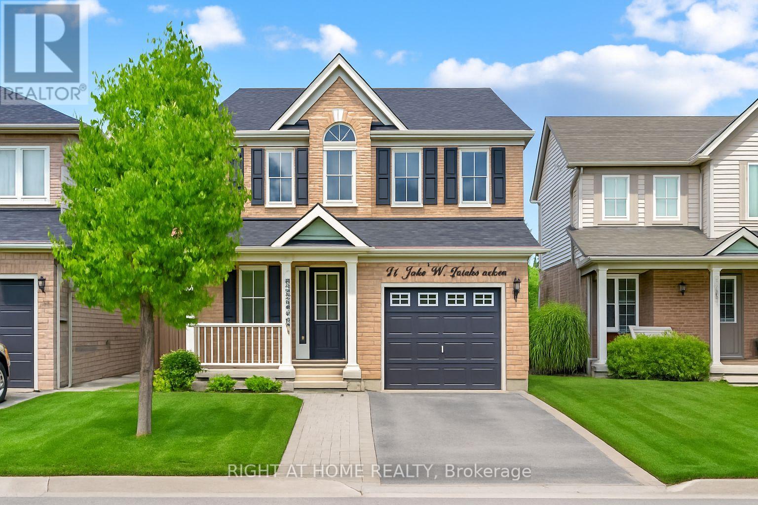12 John W Taylor Avenue, New Tecumseth (Alliston), Ontario  L9B 0B3 - Photo 2 - N12394447