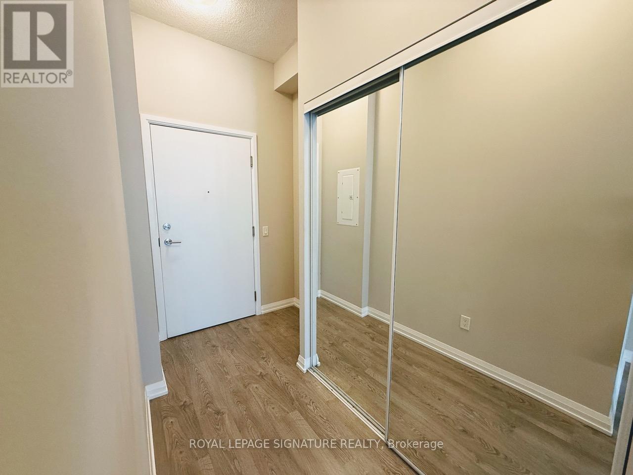 1009 - 7895 Jane Street, Vaughan, Ontario  L4K 2M7 - Photo 10 - N12394469