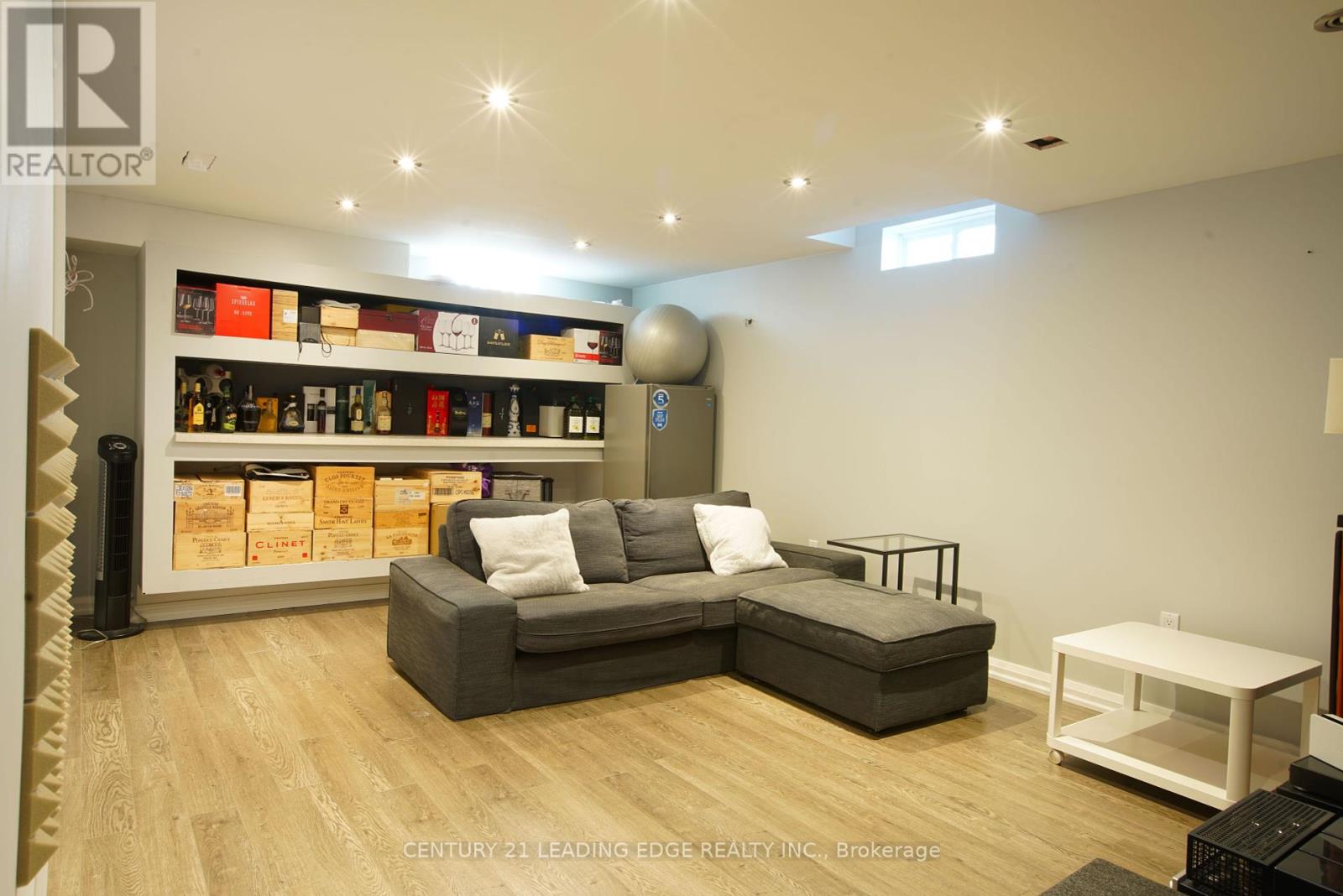 648 South Unionville Avenue, Markham (Village Green-South Unionville), Ontario  L3R 8V1 - Photo 15 - N12394505