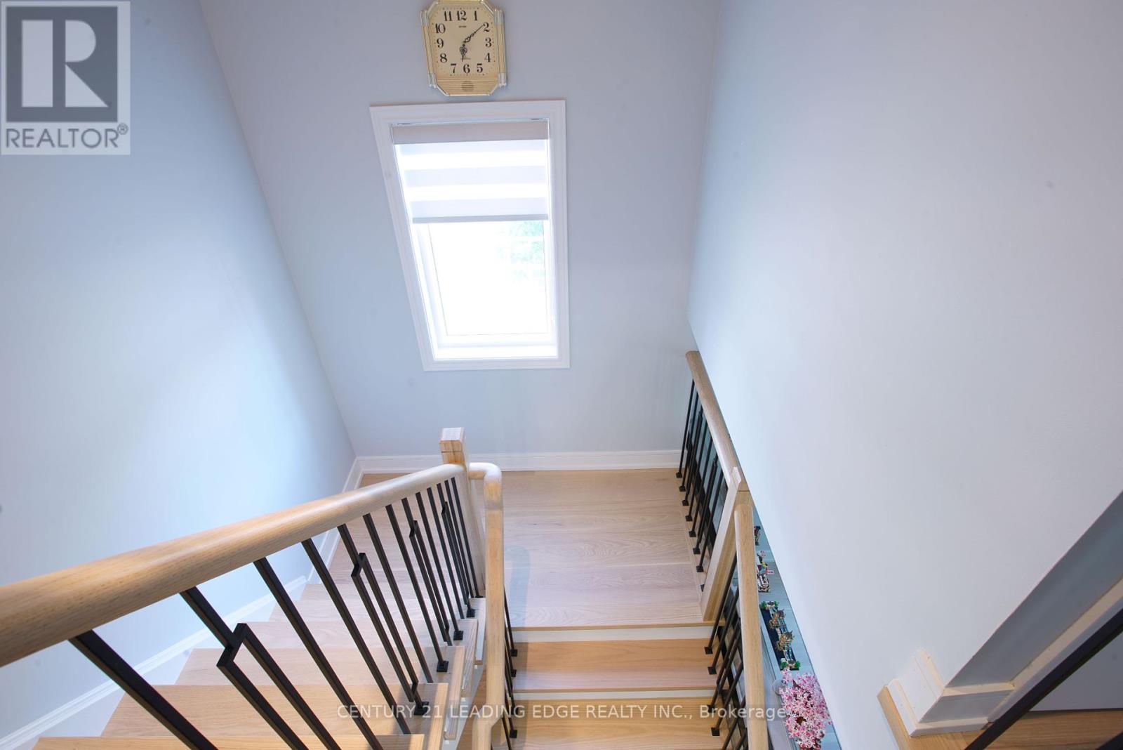 648 South Unionville Avenue, Markham (Village Green-South Unionville), Ontario  L3R 8V1 - Photo 9 - N12394505