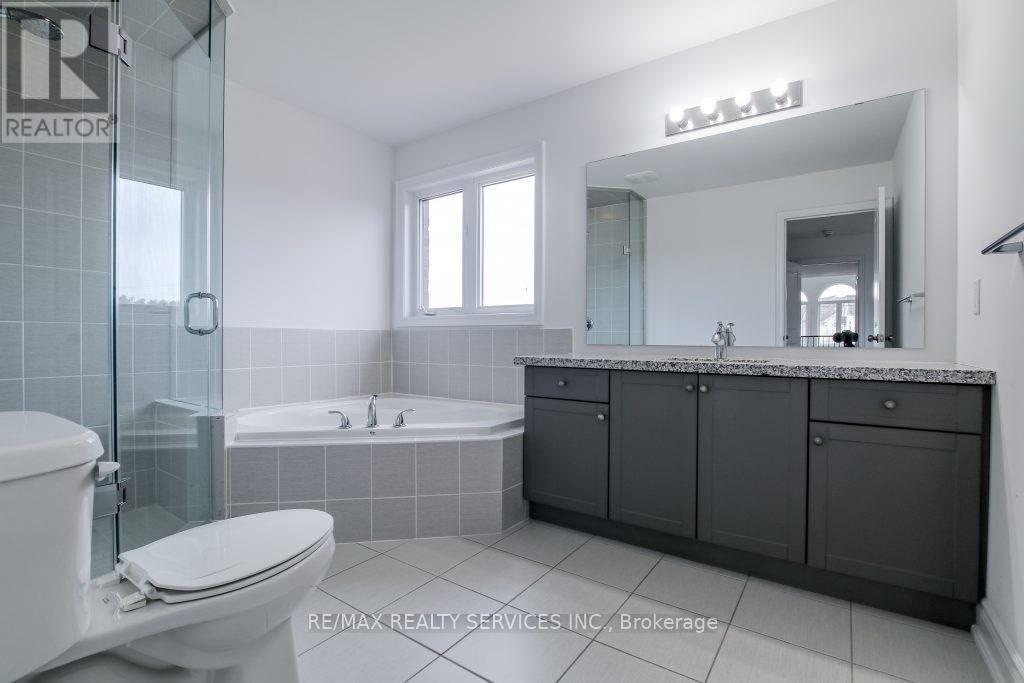 1870 Lamstone Street, Innisfil (Alcona), Ontario  L9S 4Z8 - Photo 13 - N12394528