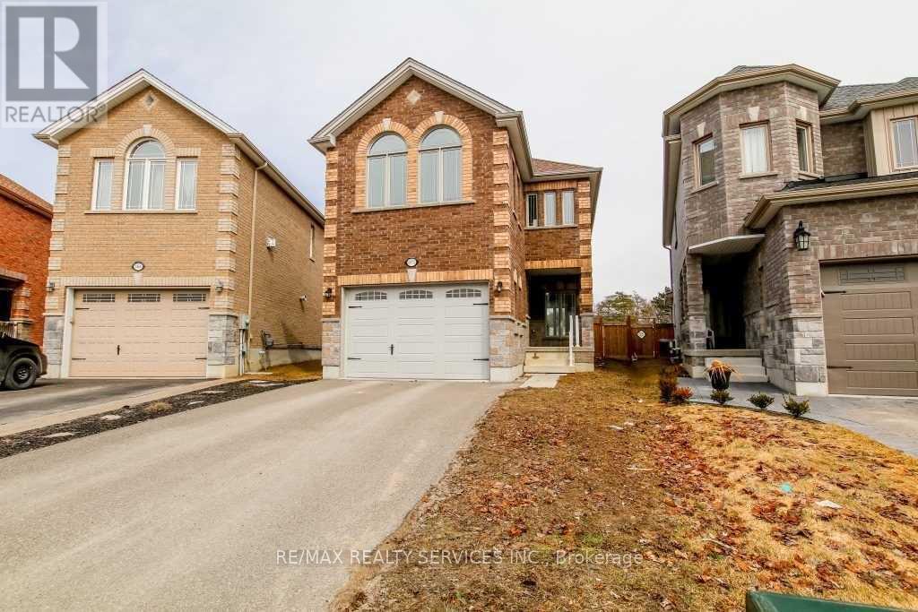 1870 Lamstone Street, Innisfil (Alcona), Ontario  L9S 4Z8 - Photo 2 - N12394528