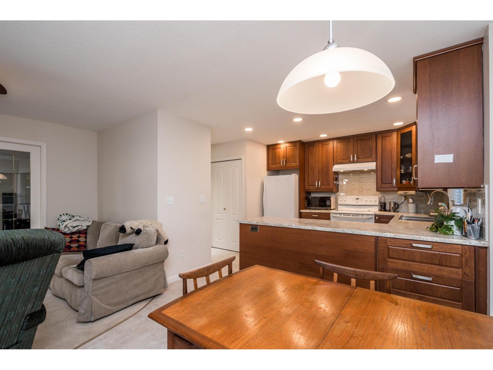 4 12981 17 Avenue, Surrey, British Columbia  V4A 8T3 - Photo 9 - R3045395