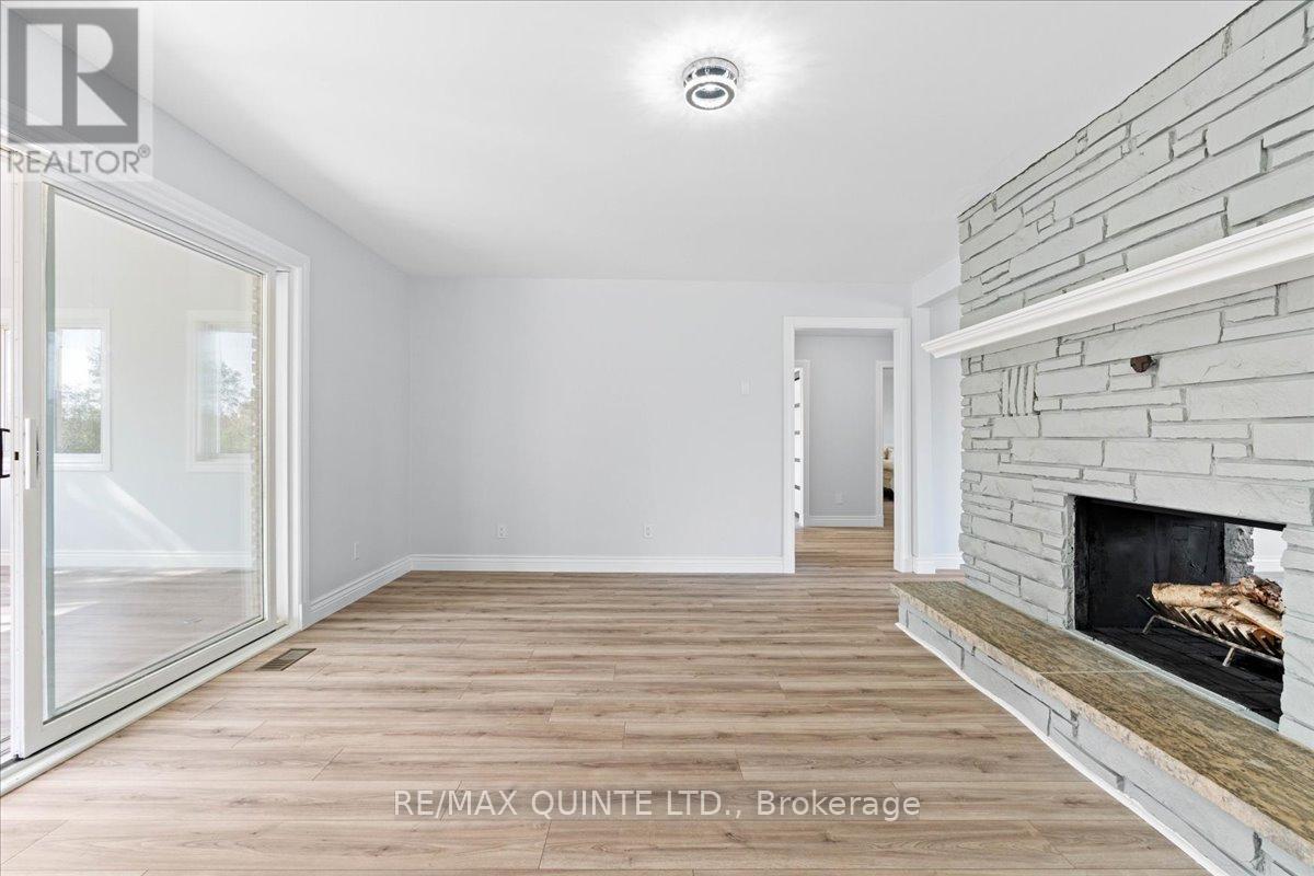 737 County Road 18 Road, Prince Edward County (Athol Ward), Ontario  K0K 1P0 - Photo 10 - X12394541