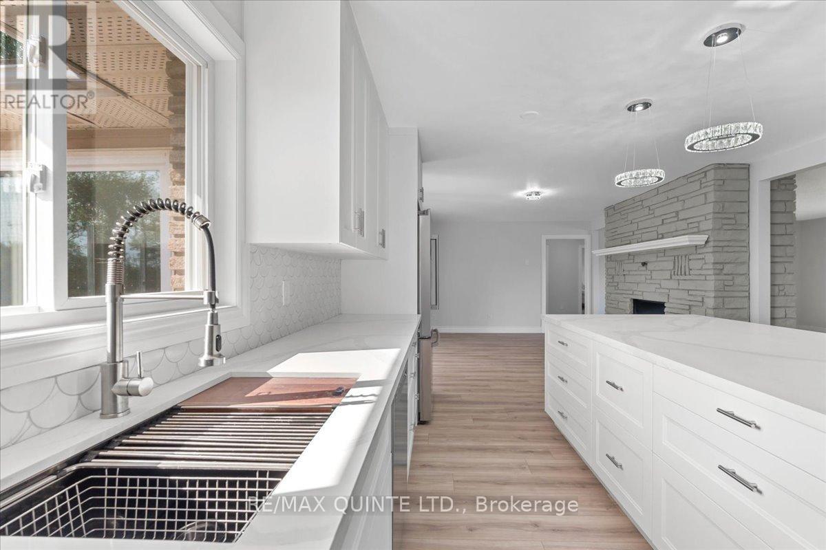 737 County Road 18 Road, Prince Edward County (Athol Ward), Ontario  K0K 1P0 - Photo 16 - X12394541