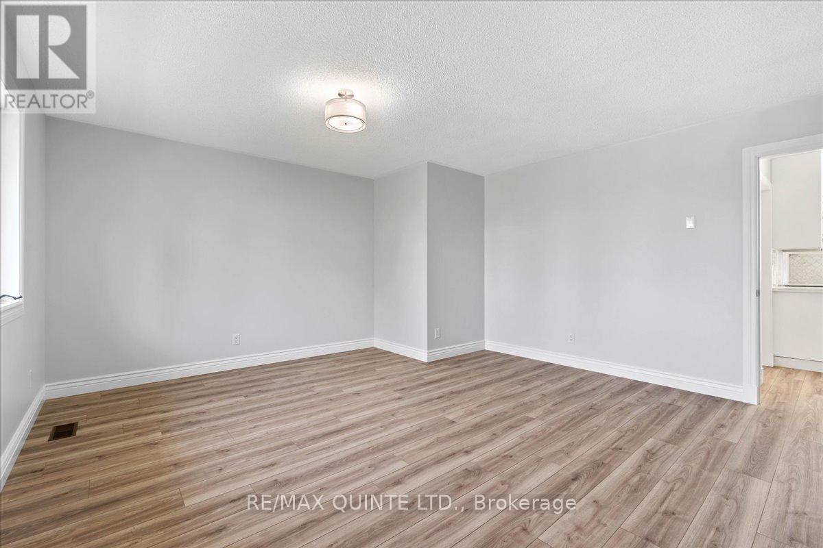 737 County Road 18 Road, Prince Edward County (Athol Ward), Ontario  K0K 1P0 - Photo 22 - X12394541