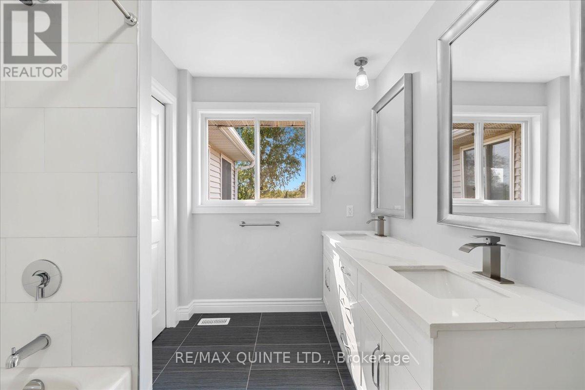 737 County Road 18 Road, Prince Edward County (Athol Ward), Ontario  K0K 1P0 - Photo 27 - X12394541