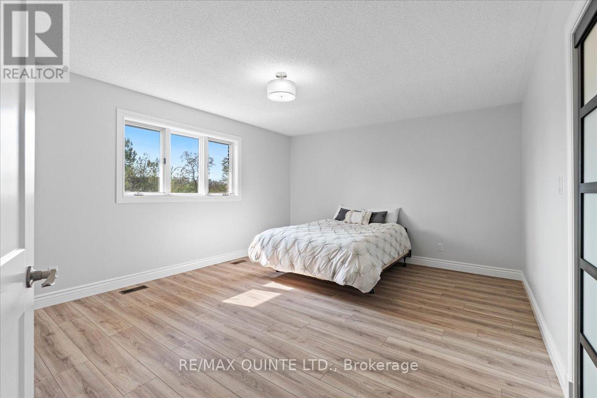 737 County Road 18 Road, Prince Edward County (Athol Ward), Ontario  K0K 1P0 - Photo 28 - X12394541