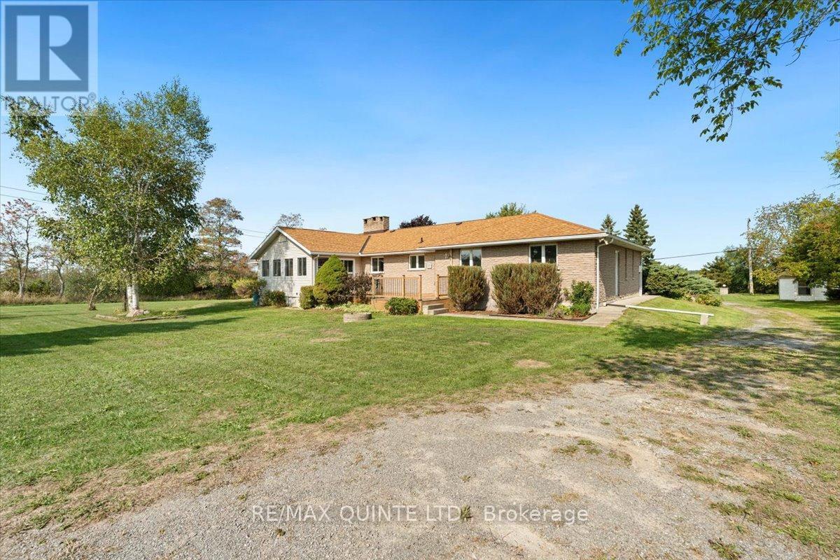 737 County Road 18 Road, Prince Edward County (Athol Ward), Ontario  K0K 1P0 - Photo 41 - X12394541