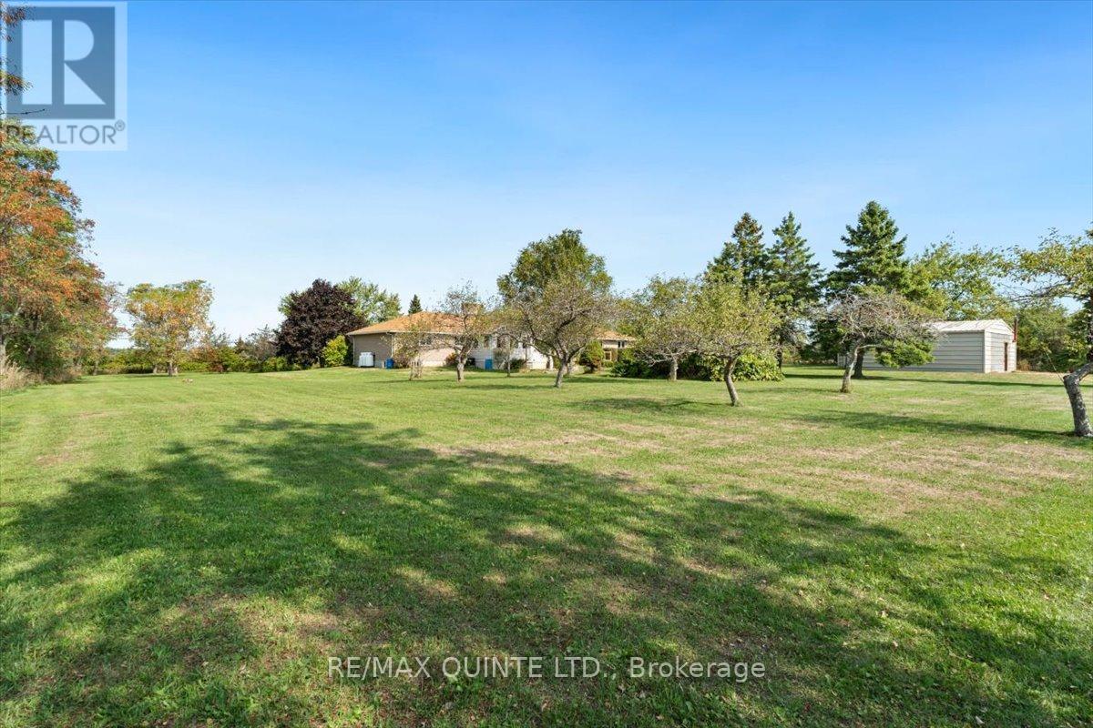737 County Road 18 Road, Prince Edward County (Athol Ward), Ontario  K0K 1P0 - Photo 44 - X12394541
