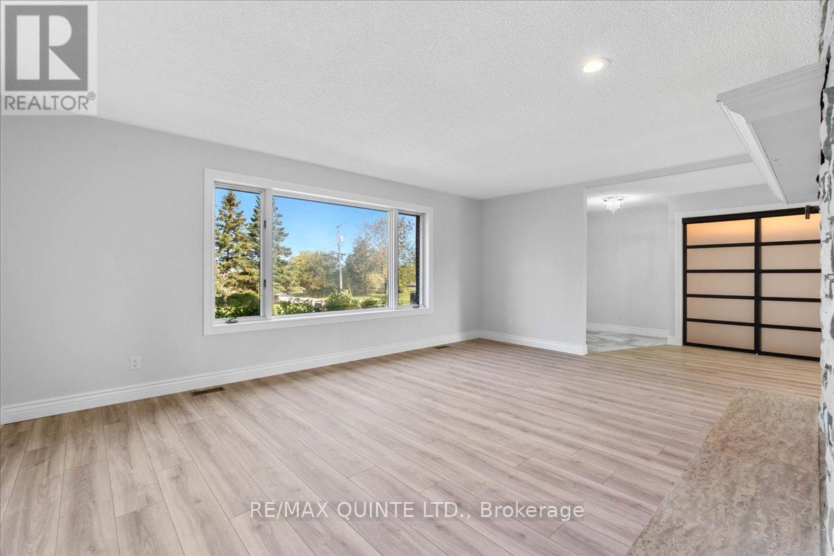 737 County Road 18 Road, Prince Edward County (Athol Ward), Ontario  K0K 1P0 - Photo 7 - X12394541