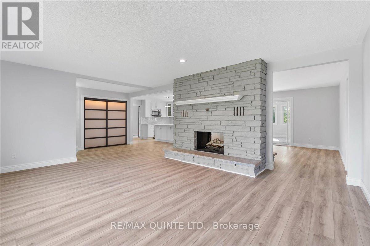 737 County Road 18 Road, Prince Edward County (Athol Ward), Ontario  K0K 1P0 - Photo 8 - X12394541