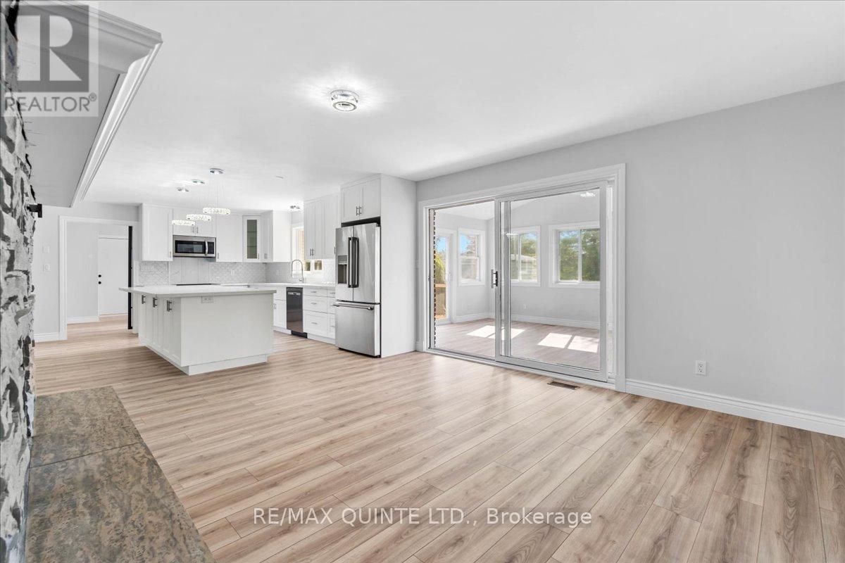 737 County Road 18 Road, Prince Edward County (Athol Ward), Ontario  K0K 1P0 - Photo 9 - X12394541