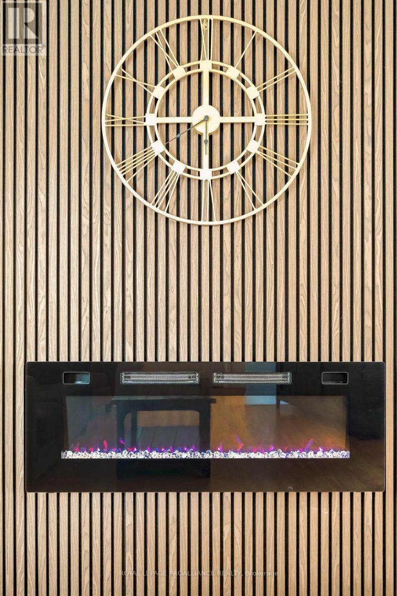 206 Elmwood Drive, Belleville (Thurlow Ward), Ontario  K8N 4Z4 - Photo 20 - X12394656