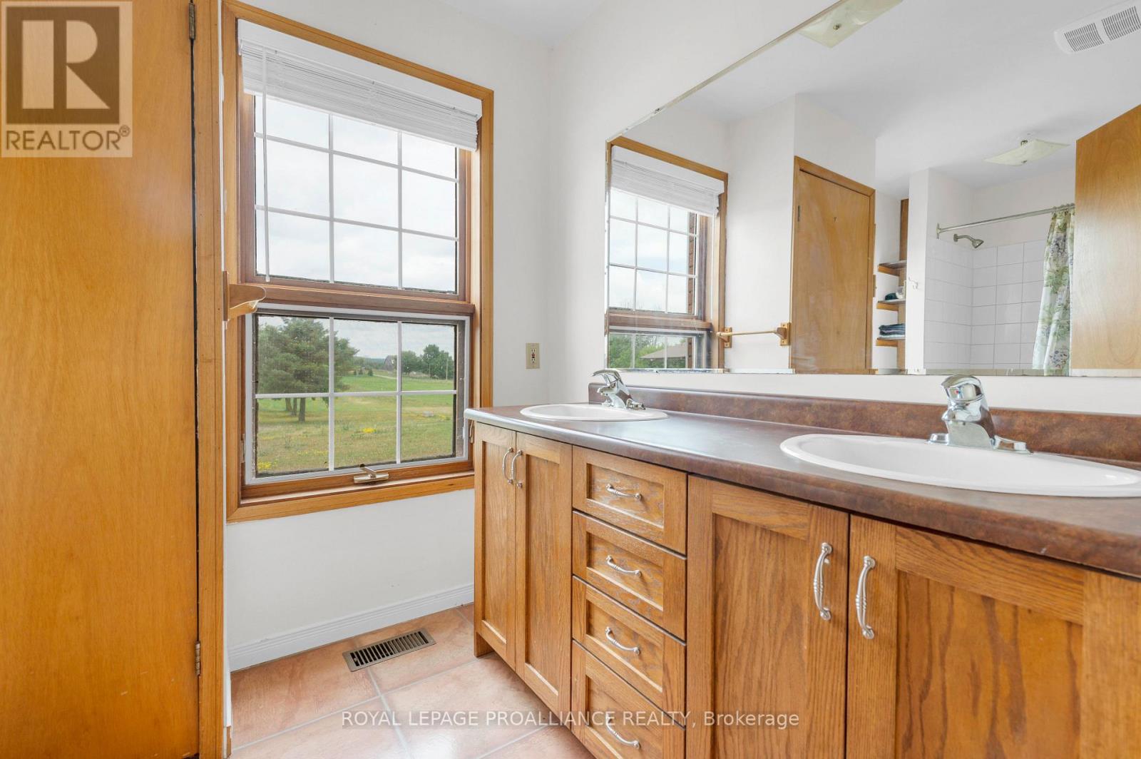 255 Huffman Road, Quinte West, Ontario  K0K 2C0 - Photo 19 - X12394668