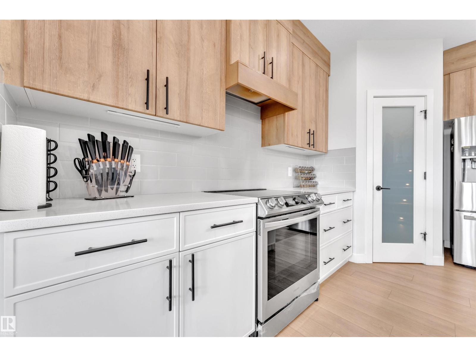 16236 31 Av Sw, Edmonton, Alberta  T6W 4X2 - Photo 11 - E4457044