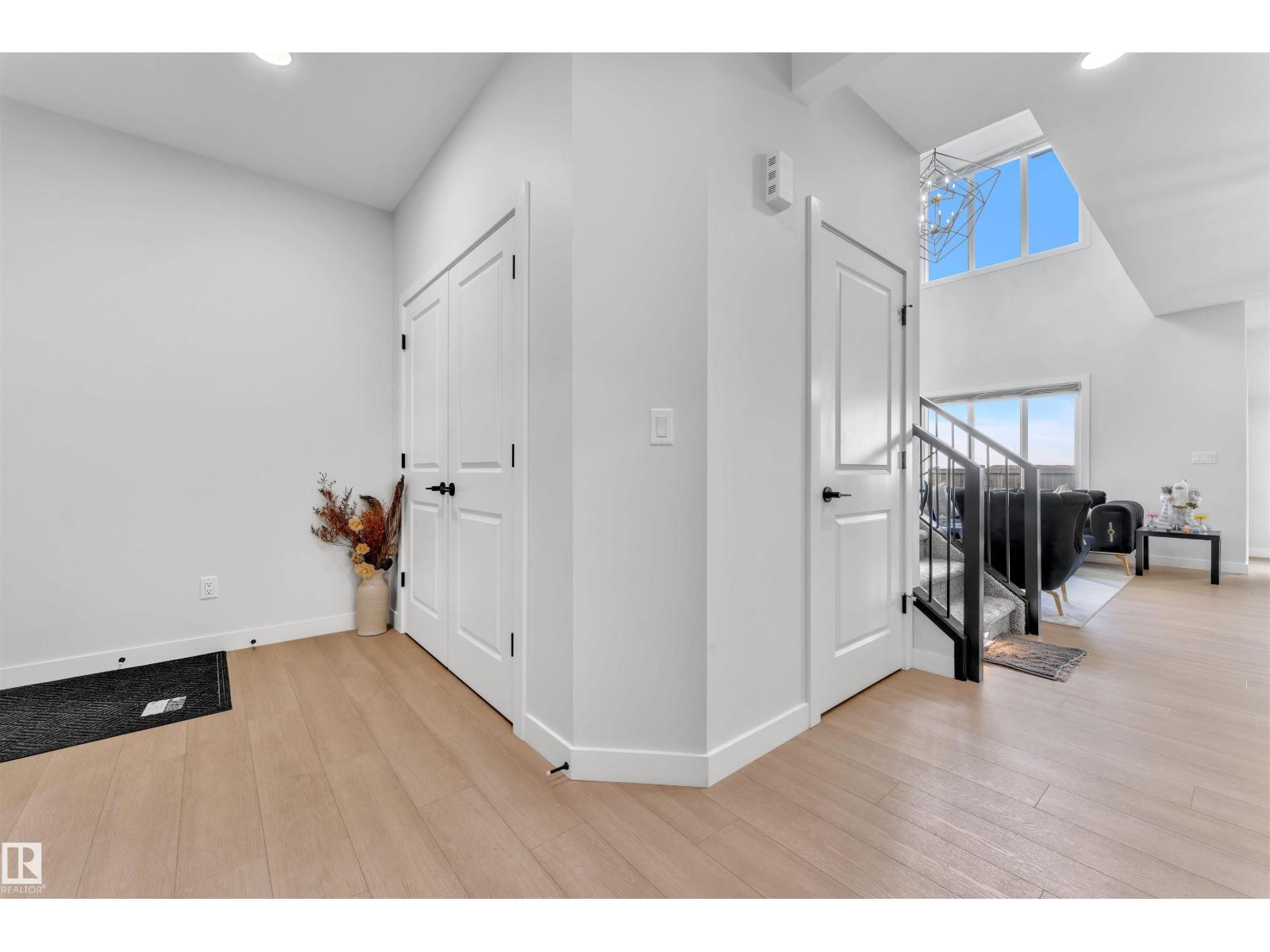 16236 31 Av Sw, Edmonton, Alberta  T6W 4X2 - Photo 7 - E4457044