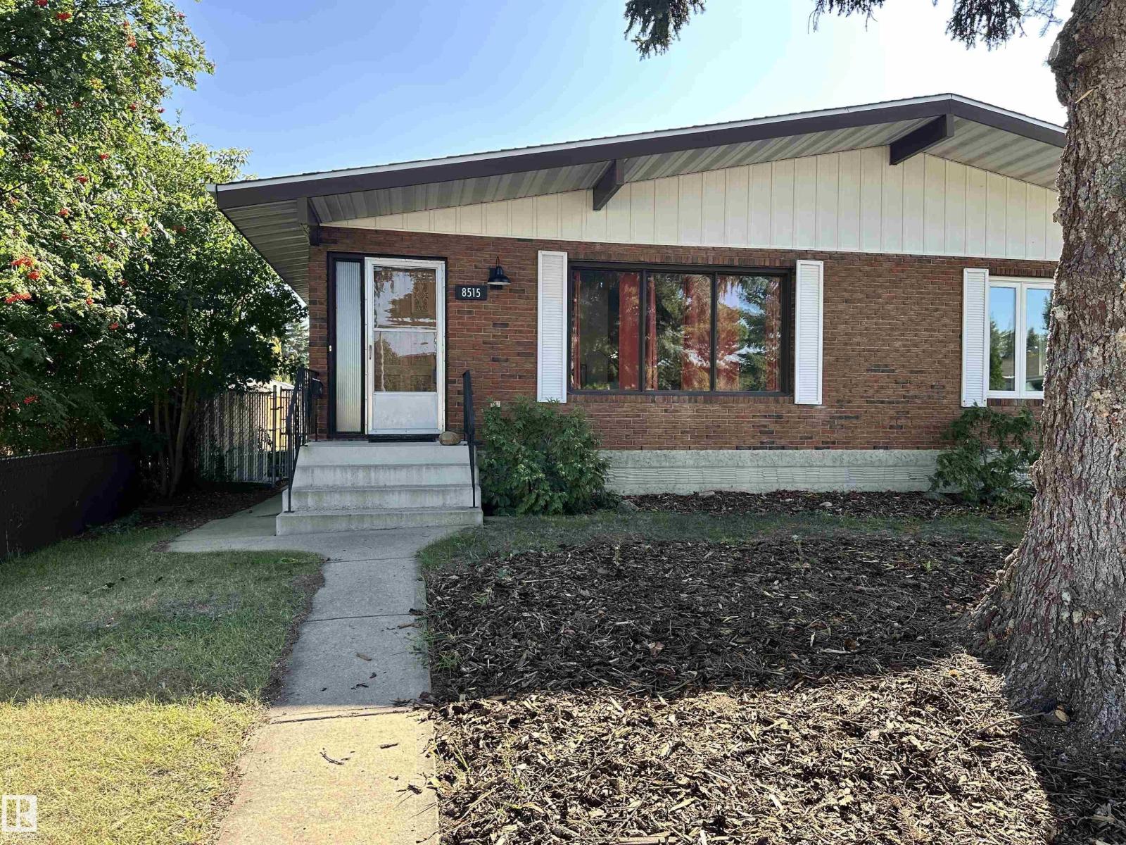 8515 86 AV NW, Edmonton, Alberta