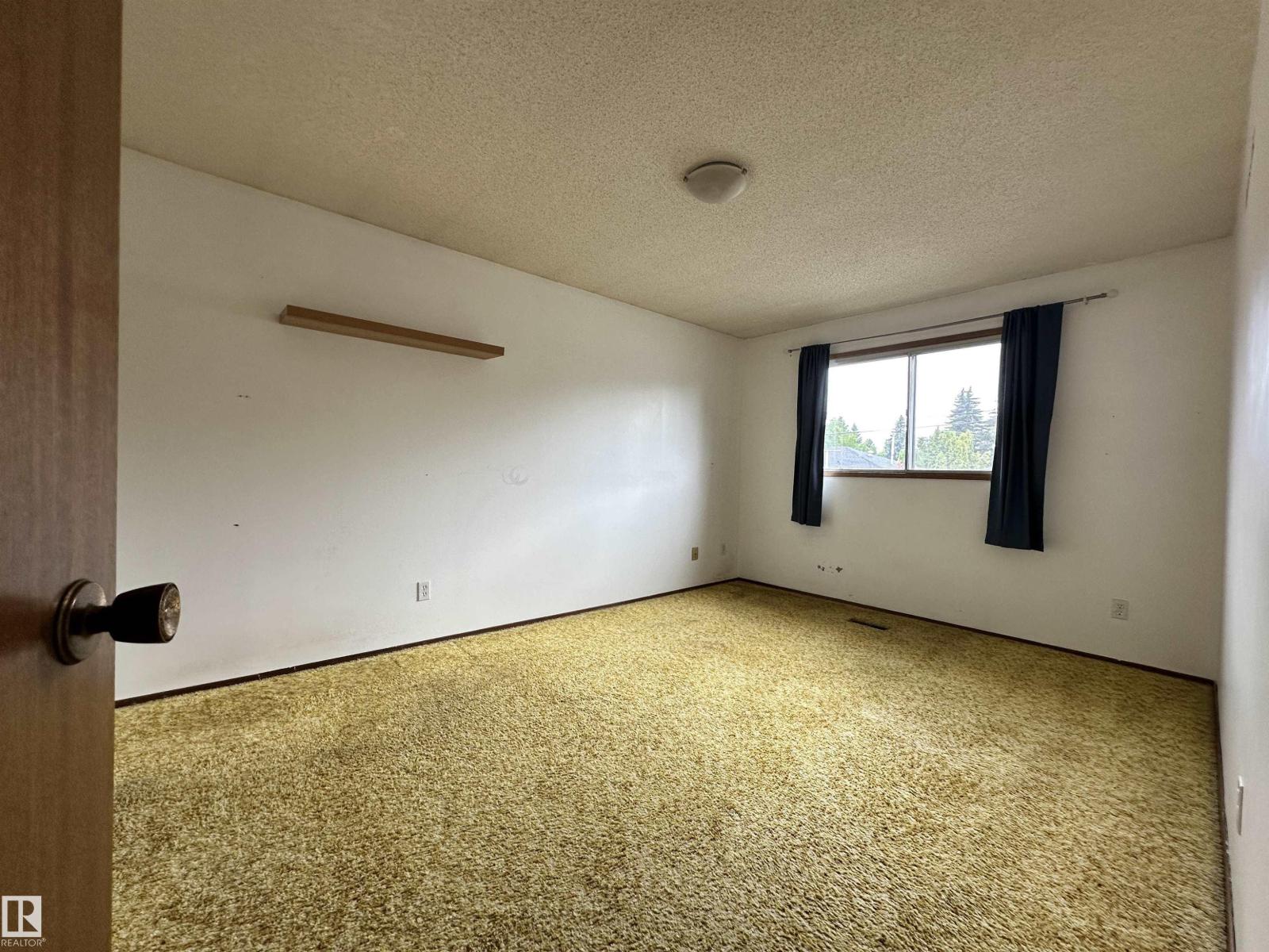8515 86 Av Nw, Edmonton, Alberta  T6C 1J4 - Photo 10 - E4457046