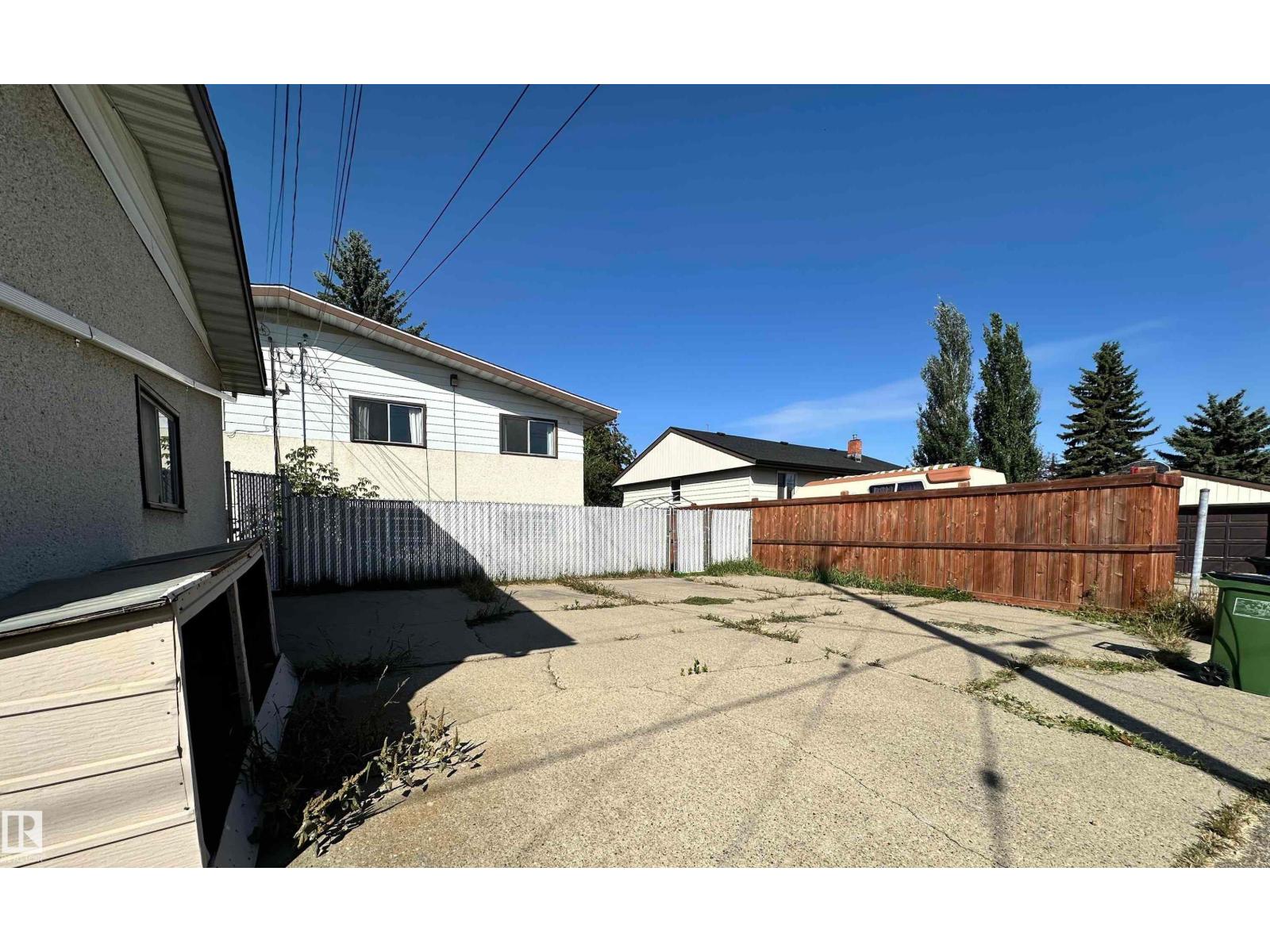 8515 86 Av Nw, Edmonton, Alberta  T6C 1J4 - Photo 22 - E4457046