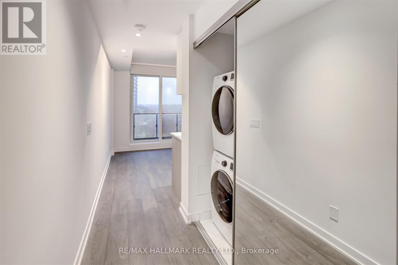1502 - 1928 Lake Shore Boulevard W, Toronto, Ontario  M6S 0B1 - Photo 6 - W12394444