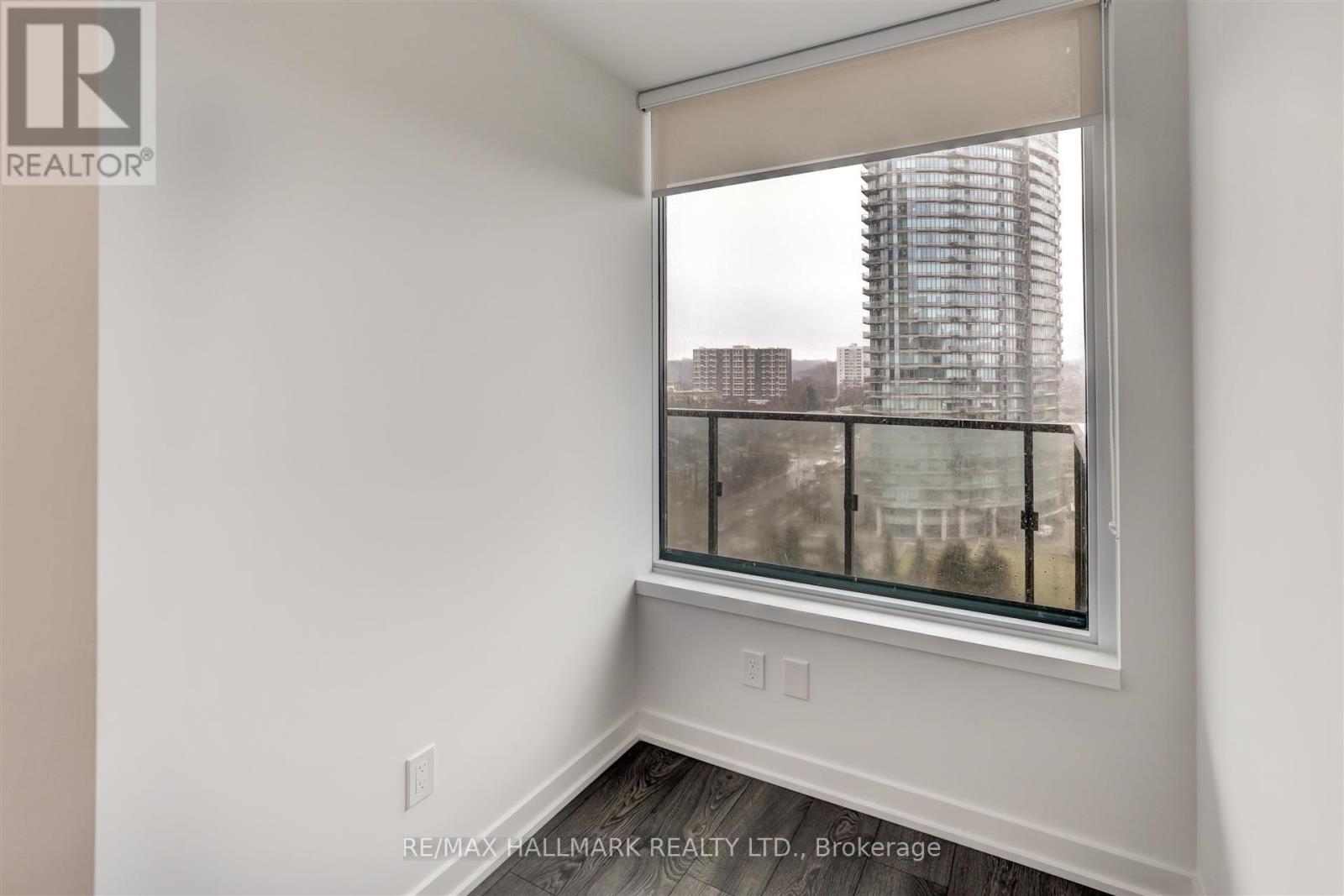 1502 - 1928 Lake Shore Boulevard W, Toronto, Ontario  M6S 0B1 - Photo 8 - W12394444