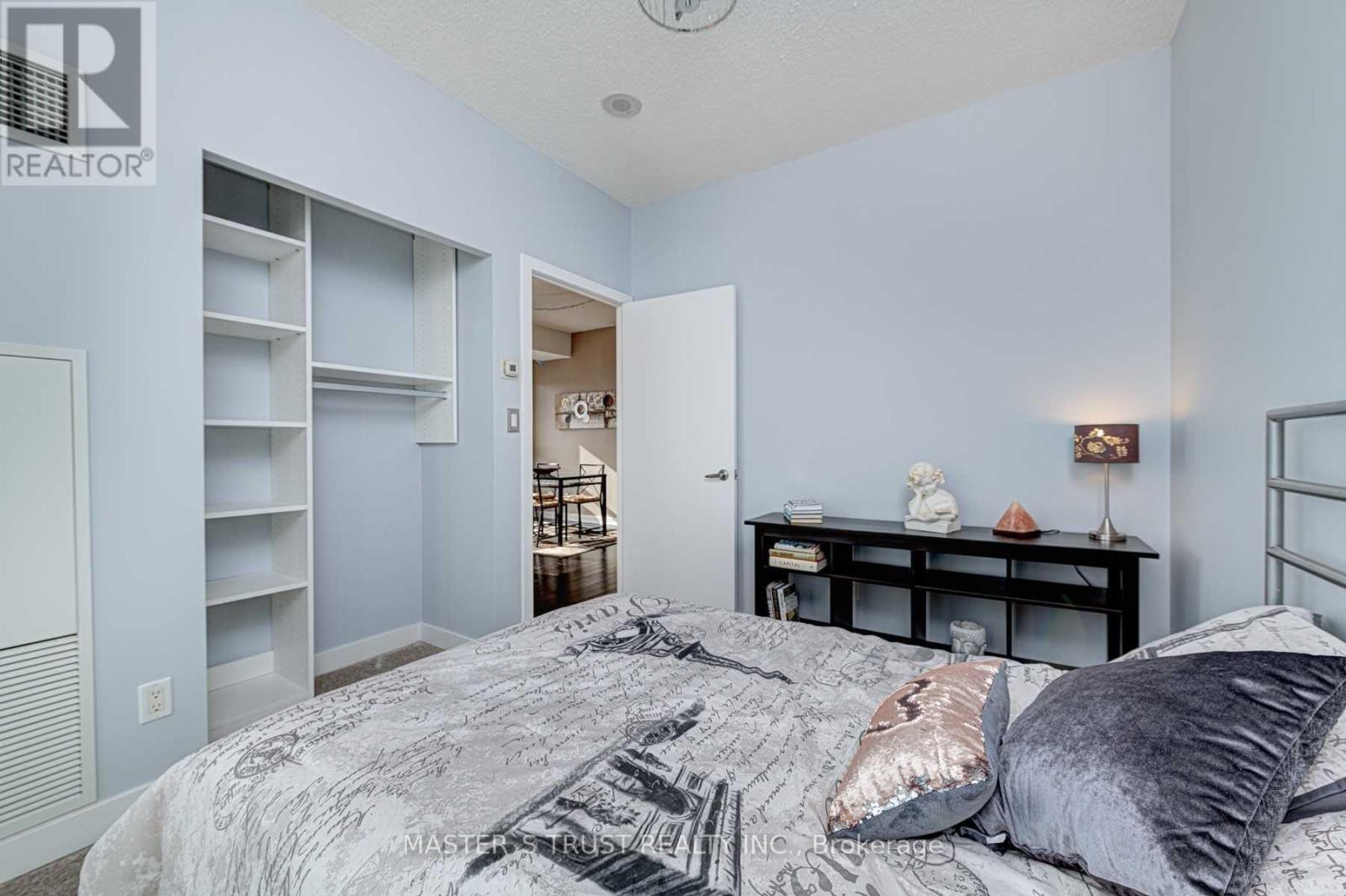 2804 - 4065 Brickstone Mews, Mississauga, Ontario  L5B 0G3 - Photo 12 - W12394480