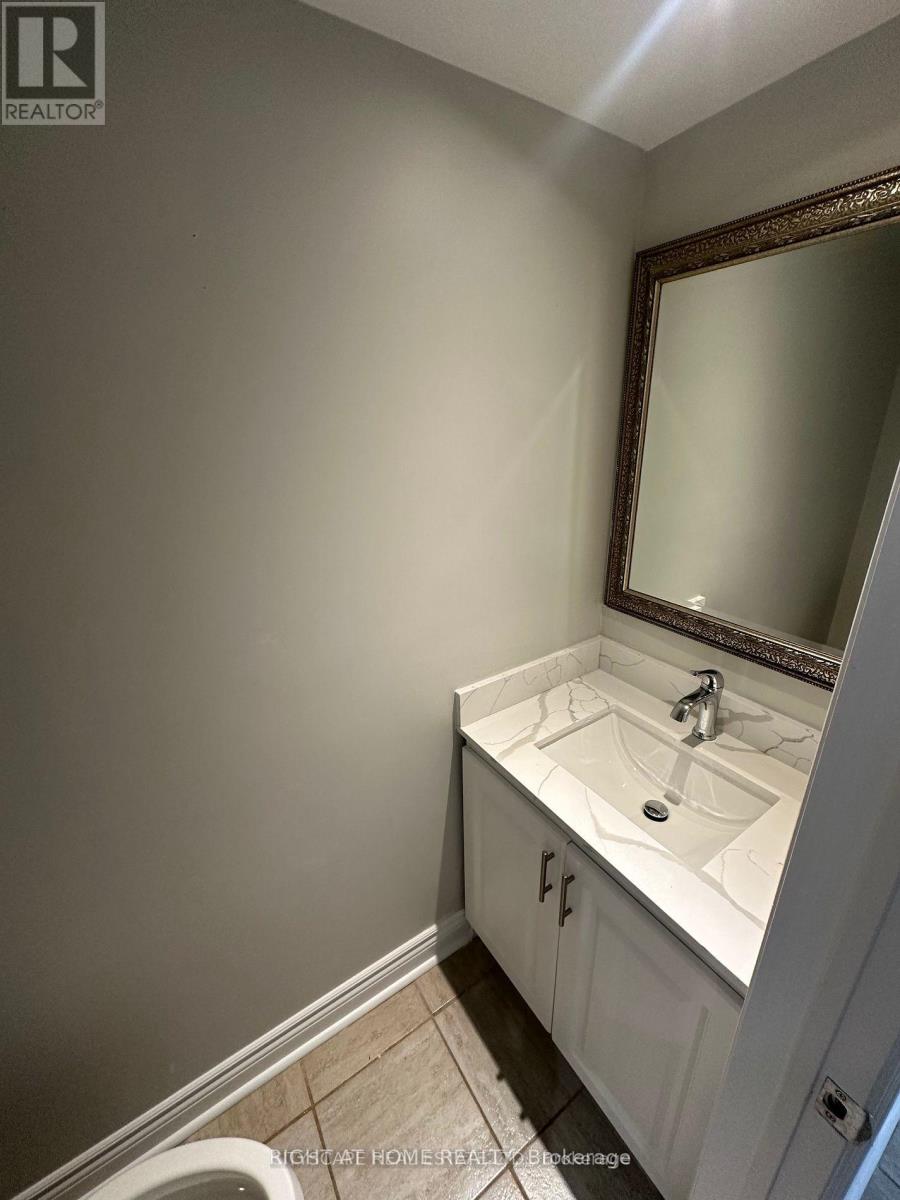 Upper - 56 Stanwell Drive, Brampton, Ontario  L6Z 3Y6 - Photo 12 - W12394485