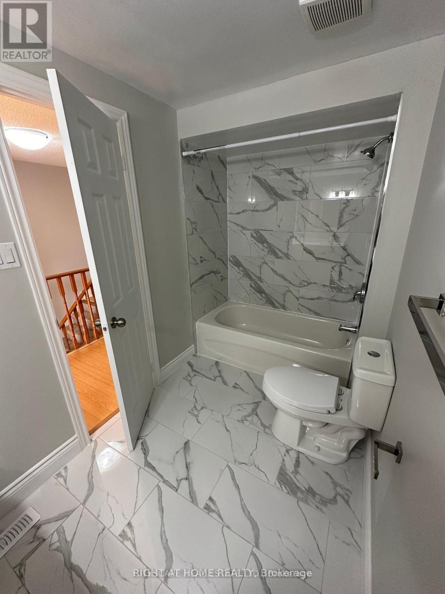 Upper - 56 Stanwell Drive, Brampton, Ontario  L6Z 3Y6 - Photo 13 - W12394485
