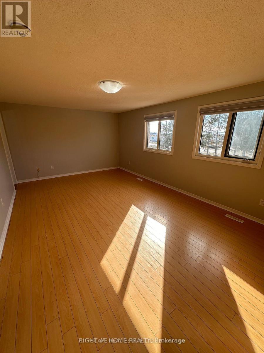 Upper - 56 Stanwell Drive, Brampton, Ontario  L6Z 3Y6 - Photo 7 - W12394485