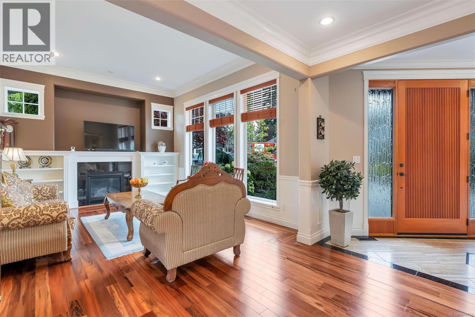 Property at 1705 De Sousa Pl image 3