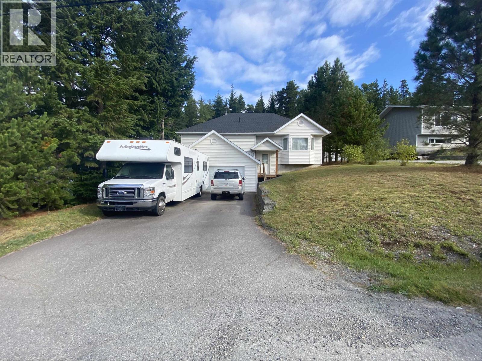3678 HAWTHORNE AVENUE, Terrace, British Columbia