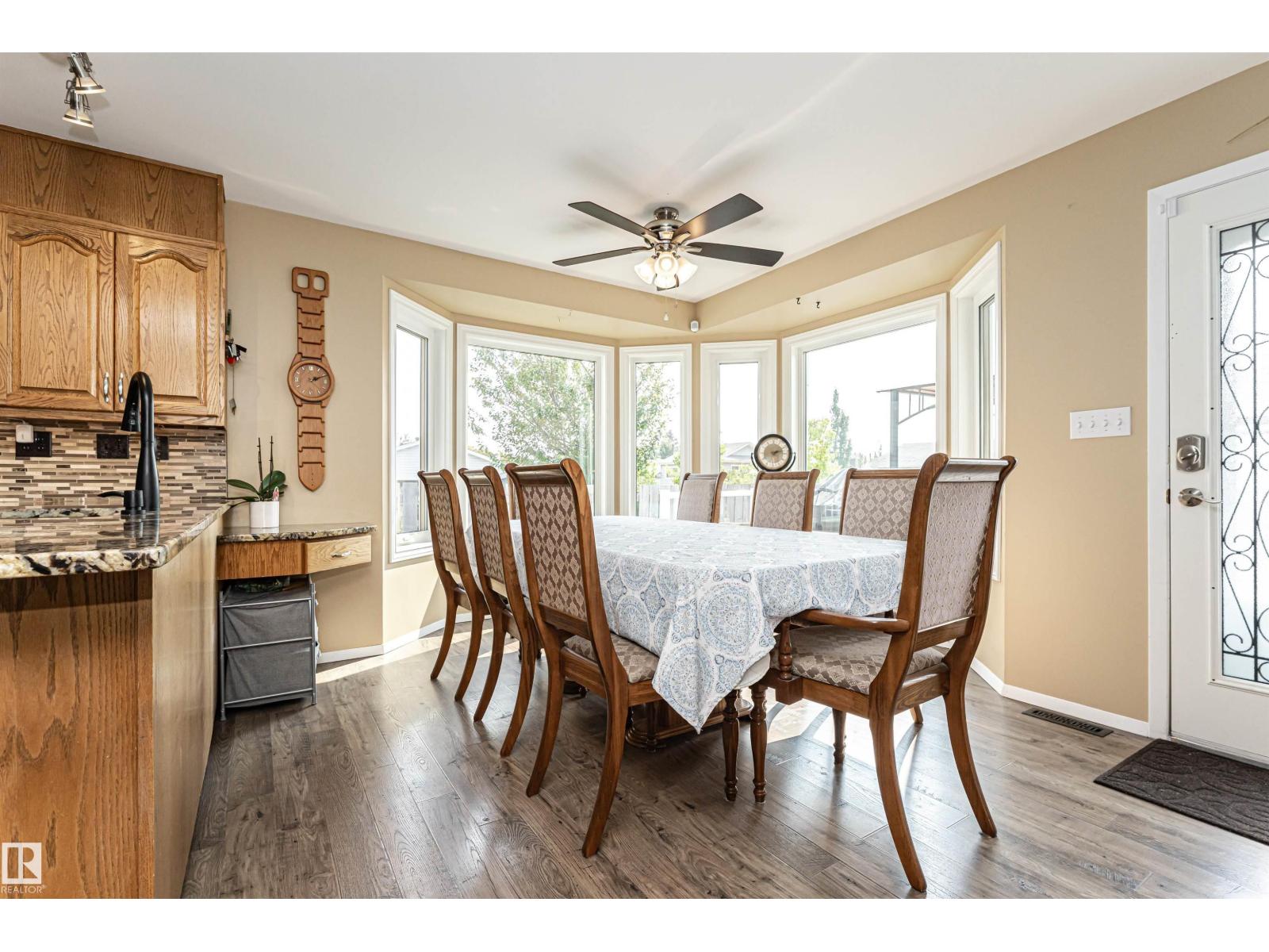 9007 102 Av, Morinville, Alberta  T8R 1B5 - Photo 19 - E4457053