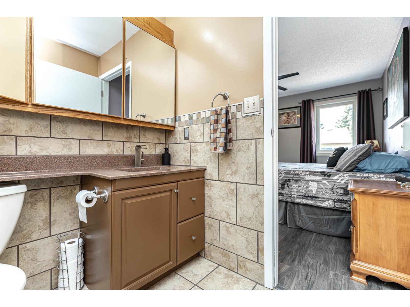9007 102 Av, Morinville, Alberta  T8R 1B5 - Photo 28 - E4457053