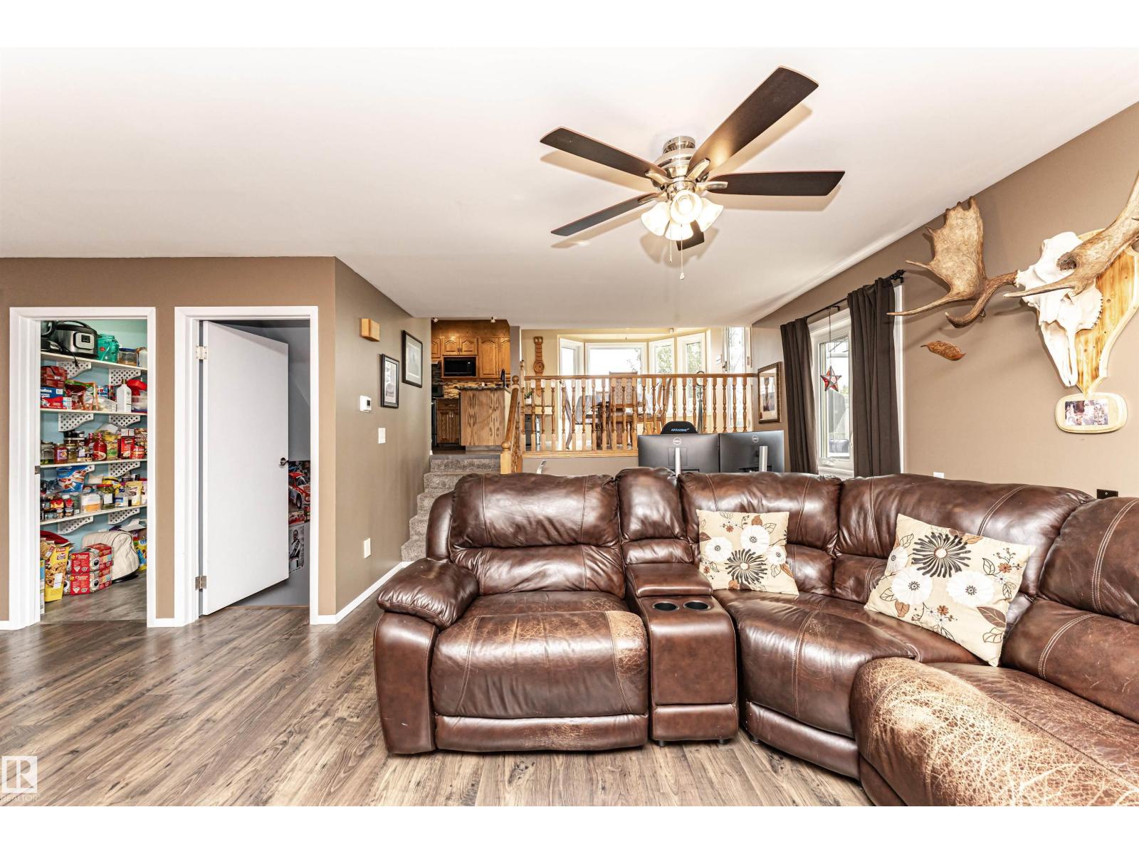 9007 102 Av, Morinville, Alberta  T8R 1B5 - Photo 37 - E4457053