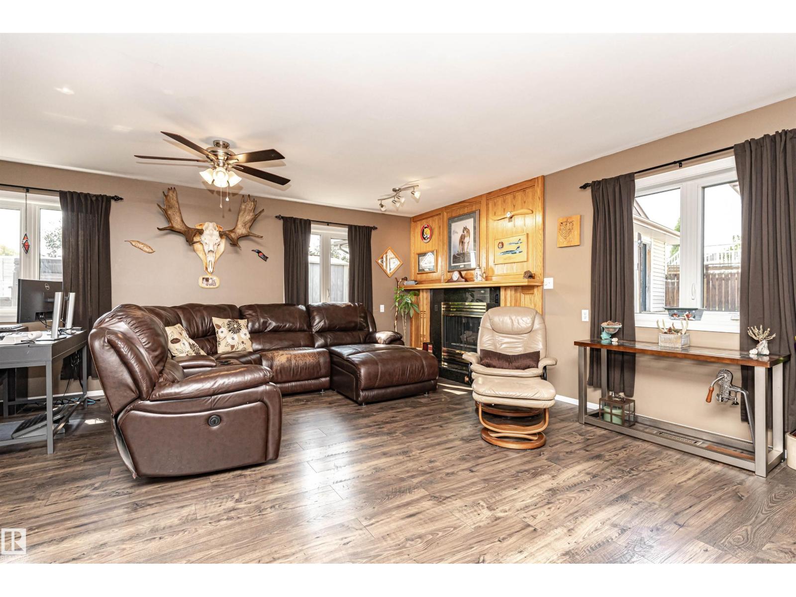 9007 102 Av, Morinville, Alberta  T8R 1B5 - Photo 38 - E4457053