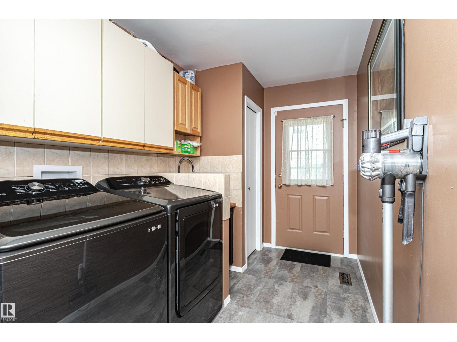 9007 102 Av, Morinville, Alberta  T8R 1B5 - Photo 42 - E4457053