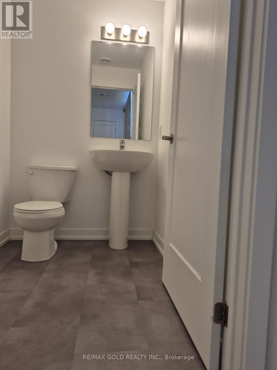 812 - 4263 Fourth Avenue, Niagara Falls (Downtown), Ontario  L2E 0C2 - Photo 6 - X12394493