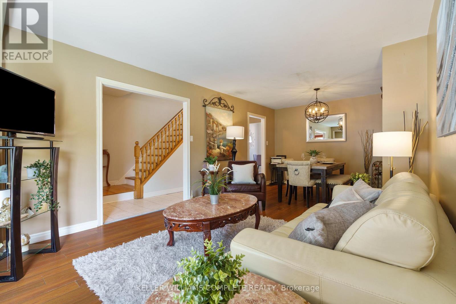 10 Glen Eden Court, Hamilton, Ontario  L9C 6H6 - Photo 8 - X12394529