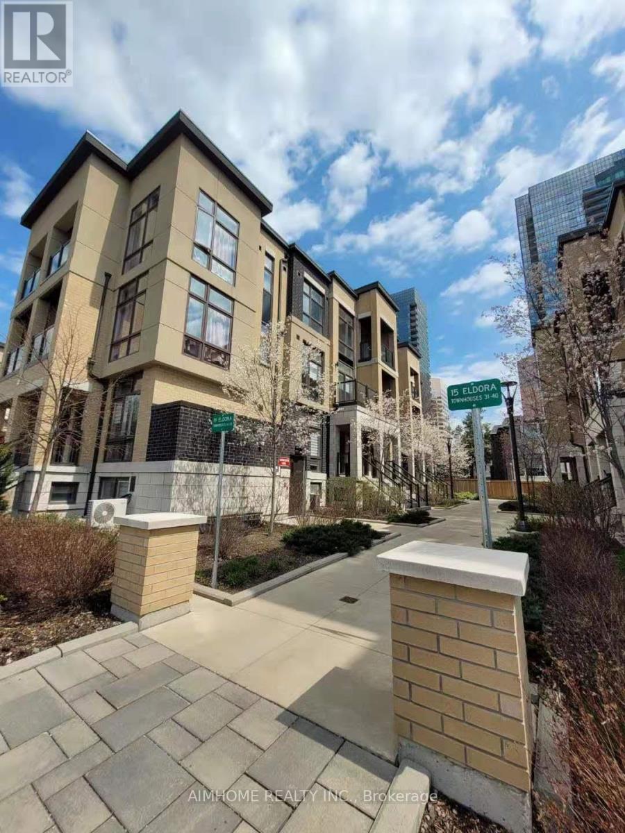 44 - 19 ELDORA AVENUE, Toronto, Ontario