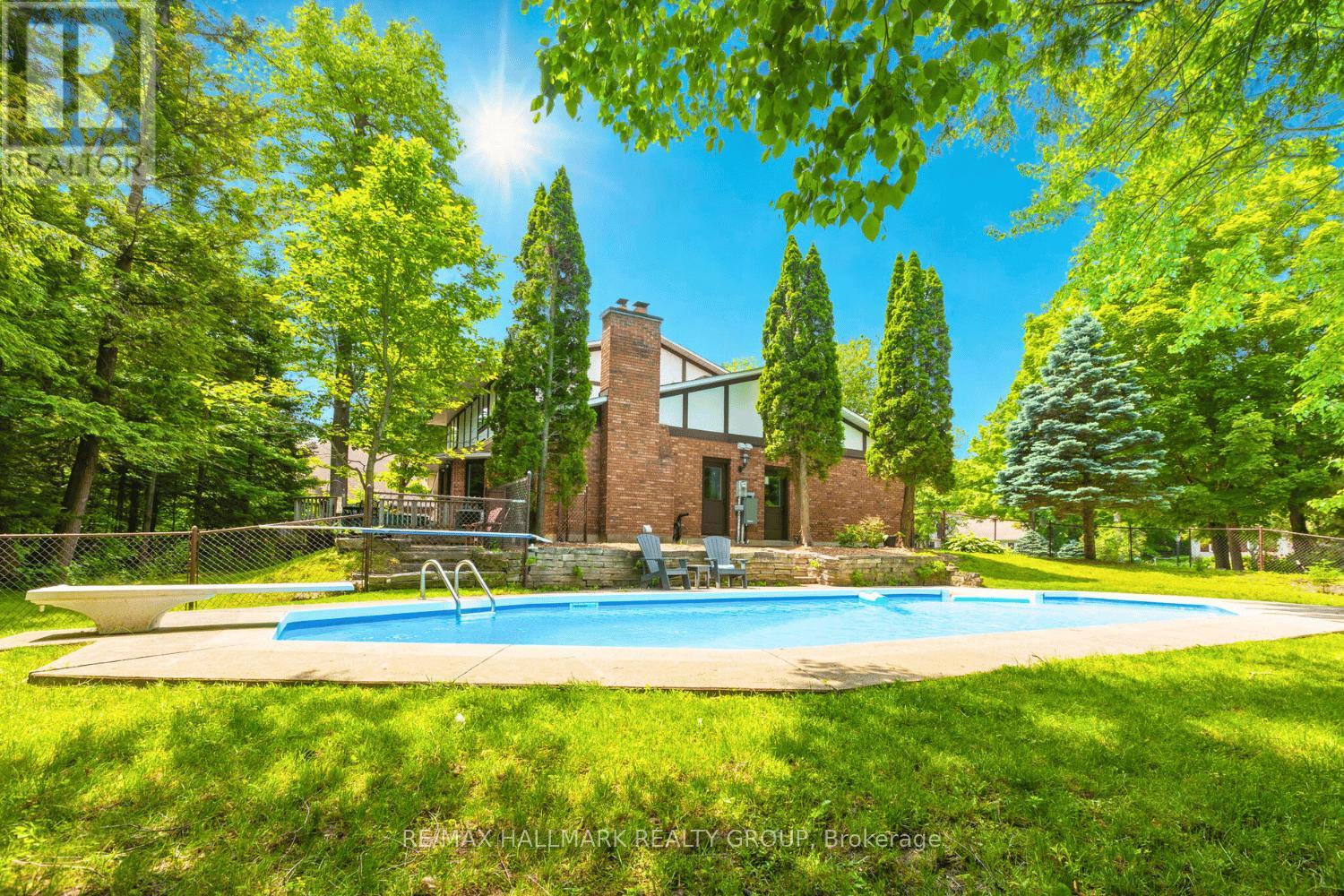 6431 Clingin Lane, Ottawa, Ontario  K4M 1B3 - Photo 38 - X12394644
