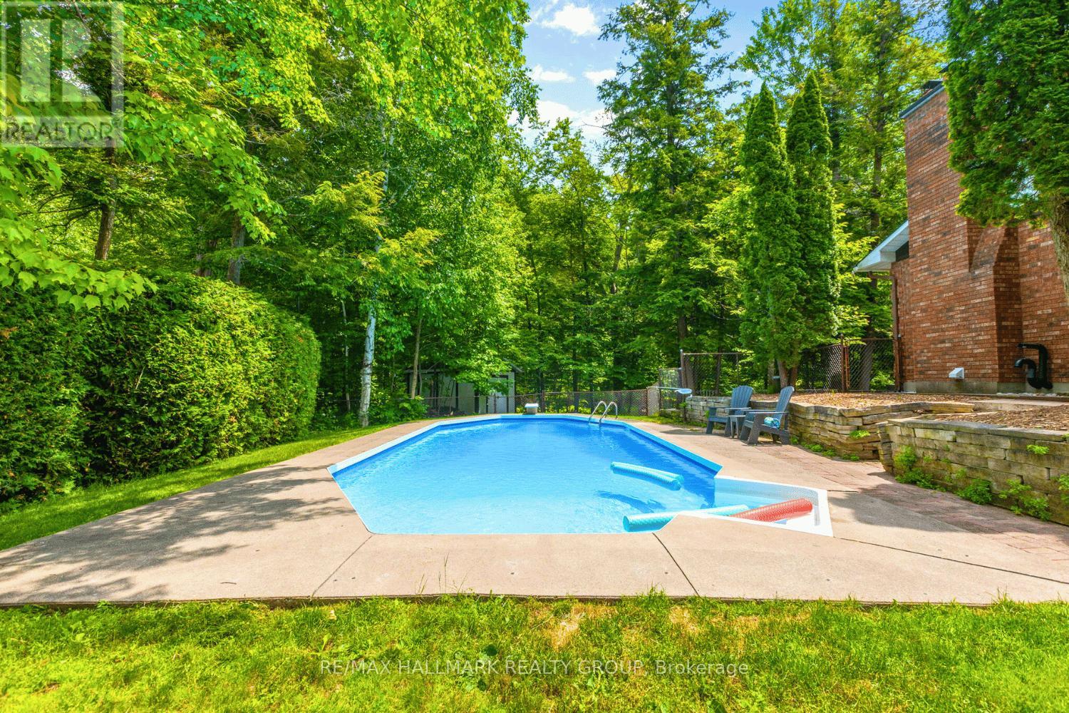 6431 Clingin Lane, Ottawa, Ontario  K4M 1B3 - Photo 37 - X12394644