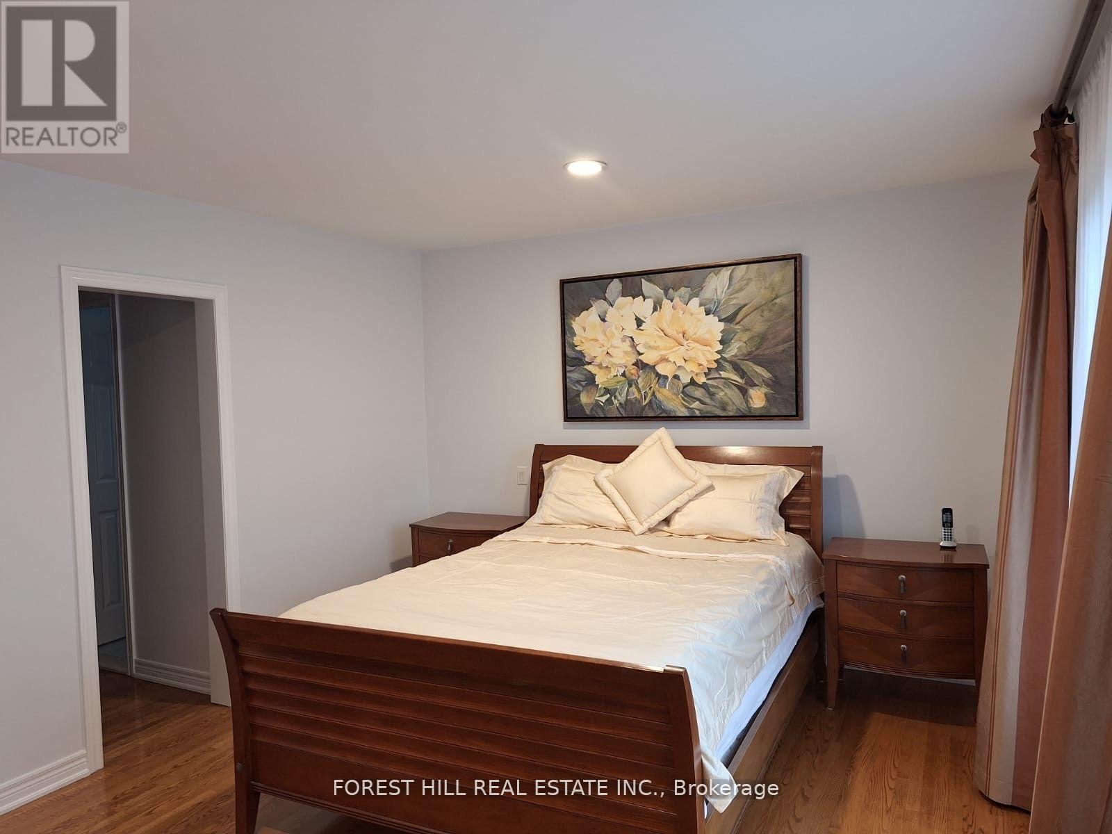 Property at 429 CONNAUGHT AVENUE image 5
