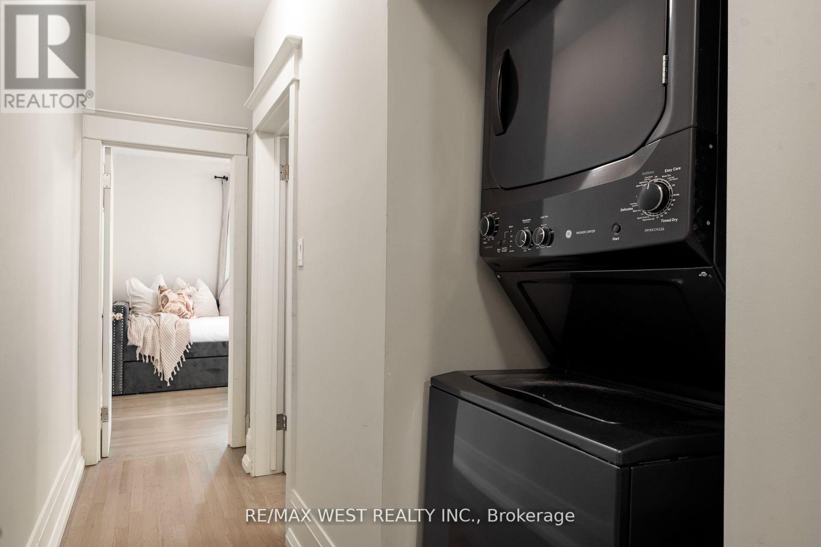 Bldg 1 - 9 Humewood Drive, Toronto, Ontario  M6C 1C9 - Photo 18 - C12394626